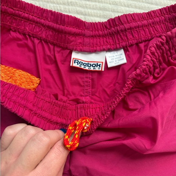 Vintage Reebok running shorts - Picture 2 of 4
